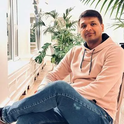 Dipesh Gosar , Co-Founder Mantrakaar - A Digital Geek Company